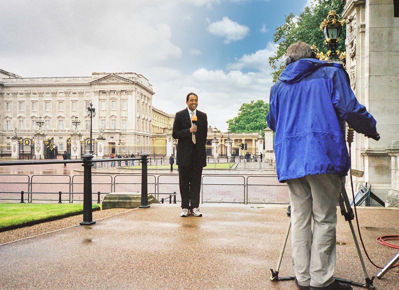 Cherno Jobatey hosts ZDF Royale Buckingham Palace London